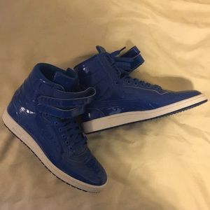 Puma Contact shoes- patent blue